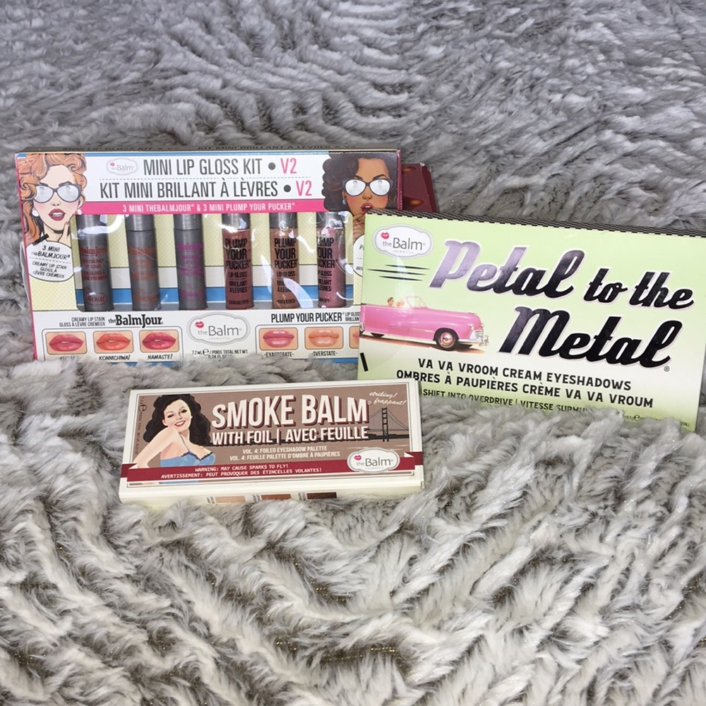•The Balm Cosmetics Bundle•